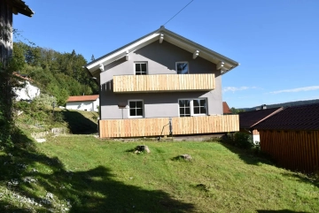 VERMIETET !!! Nettes Häuschen in ruhiger Lage mit toller Aussicht in Mitten der Natur, 94151 Mauth, Einfamilienhaus