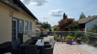 Terrasse OG - Charmantes Zweifamilienhaus mit großzügigem Garten, Obergeschoss vermietet