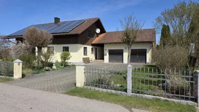 Geborgenheit für die ganze Familie – helles, gepflegtes Einfamilienhaus mit Garten, 94072 Bad Füssing, Einfamilienhaus