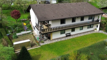 Einfamilienhaus mit Einliegerwohnung mit Potenzial – Umbaumöglichkeiten, 94036 Passau, Einfamilienhaus