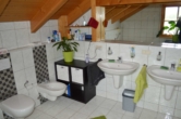 Badezimmer OG - VERKAUFT!!! Wunderschönes Wohnhaus mit ELW in fast Alleinlage, ideal zur Pferdehaltung
