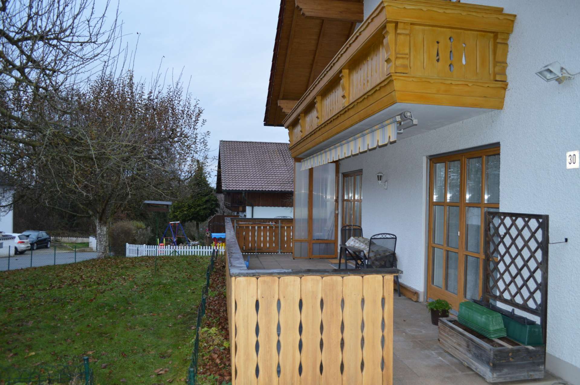 Terrasse mit Garten