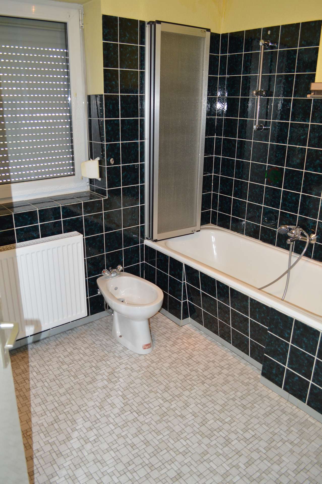 Bad Wohnung 1. OG