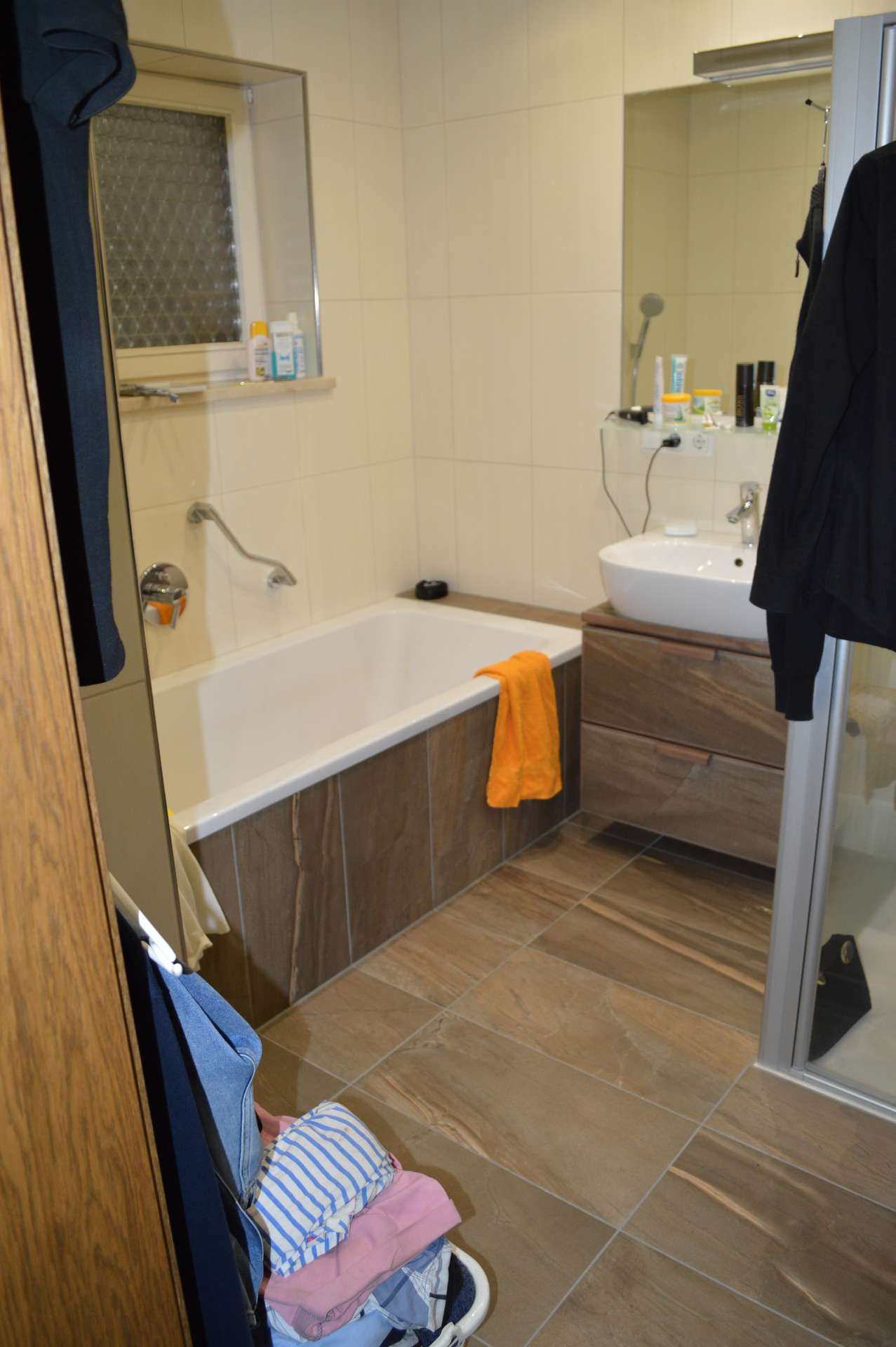 Badezimmer EG