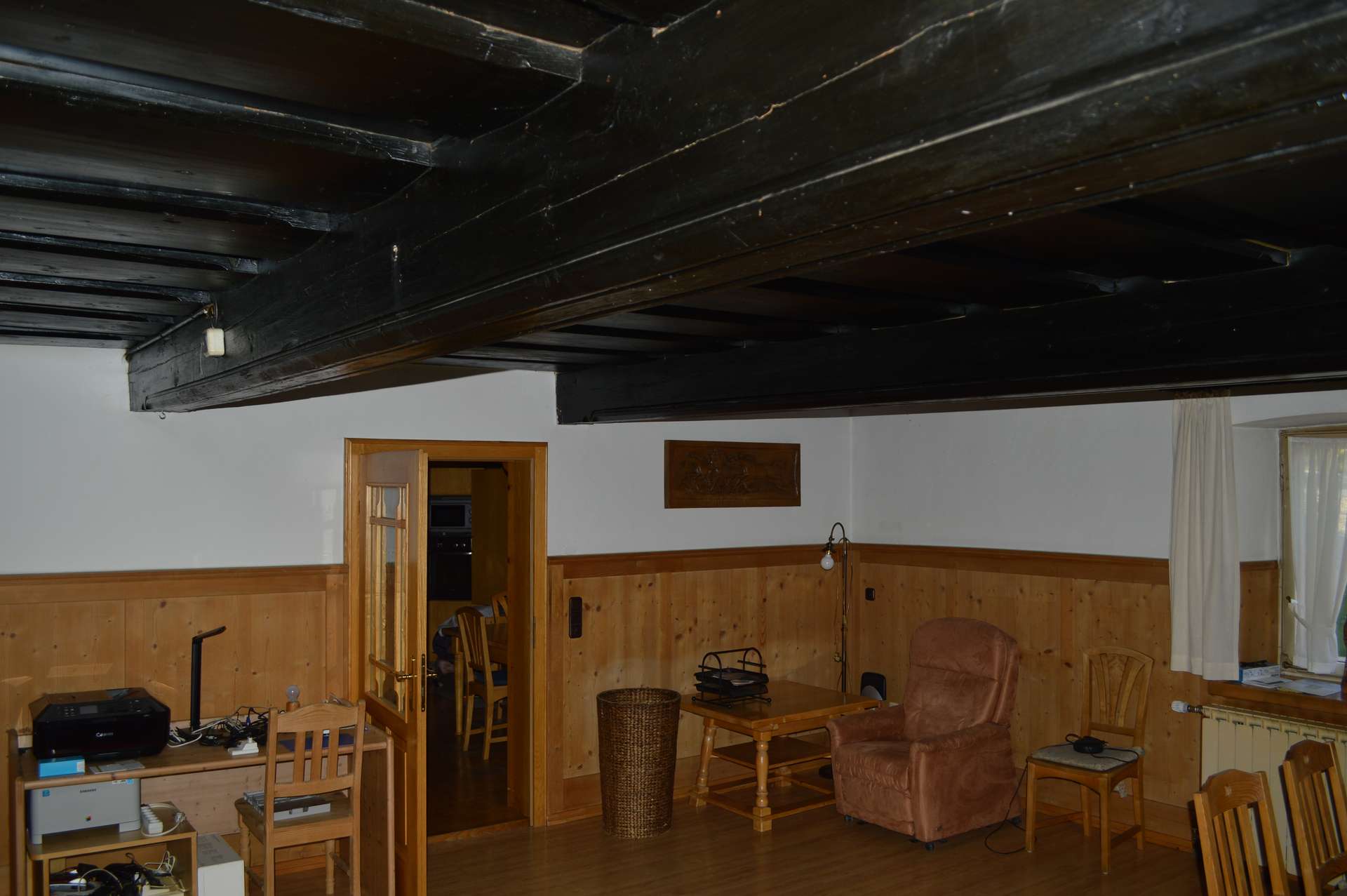 Massive Holzdecke Haupthaus