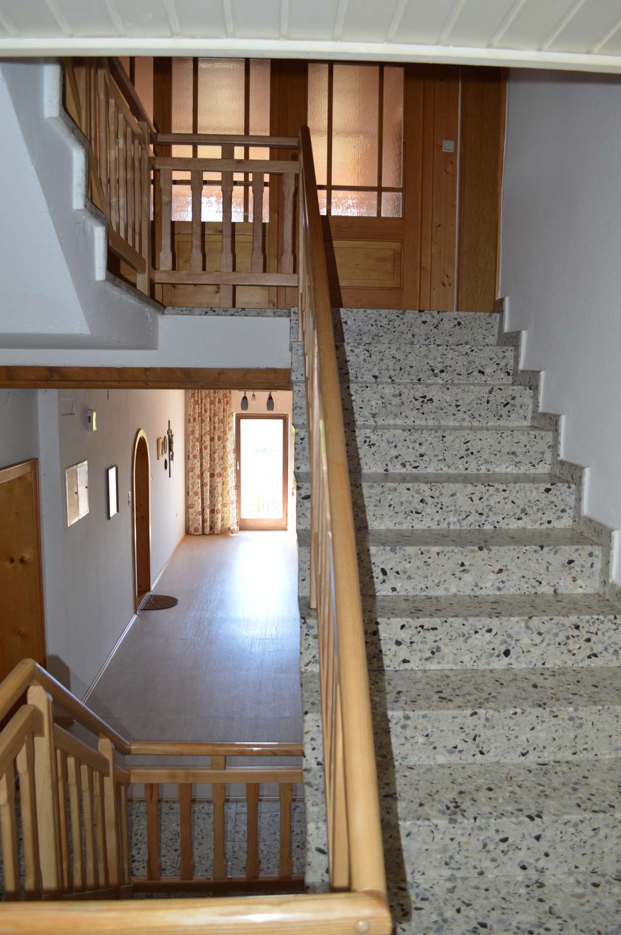 Treppenhaus Flur Haupthaus