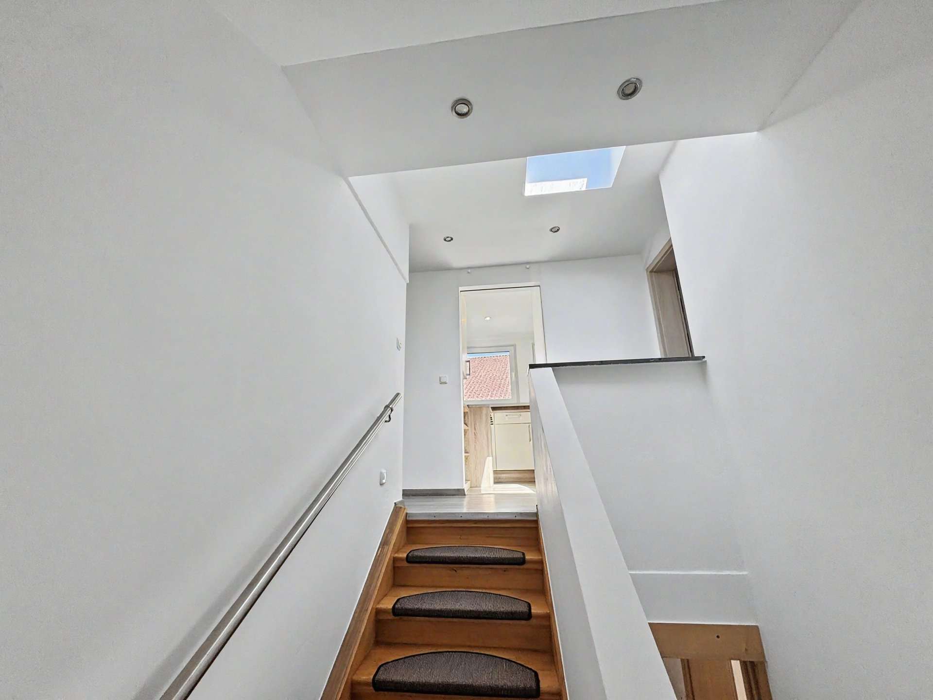 Treppenhaus Richtung DG