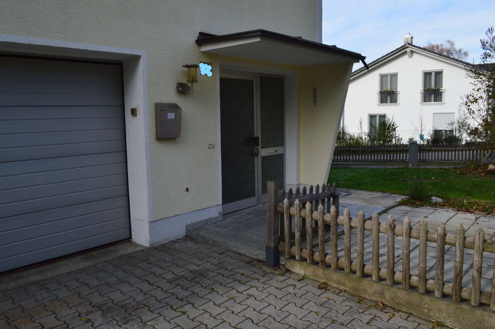 Zugang Haus neu