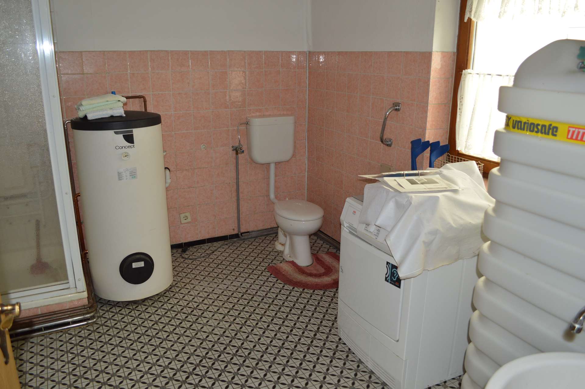 Badezimmer Haus alt