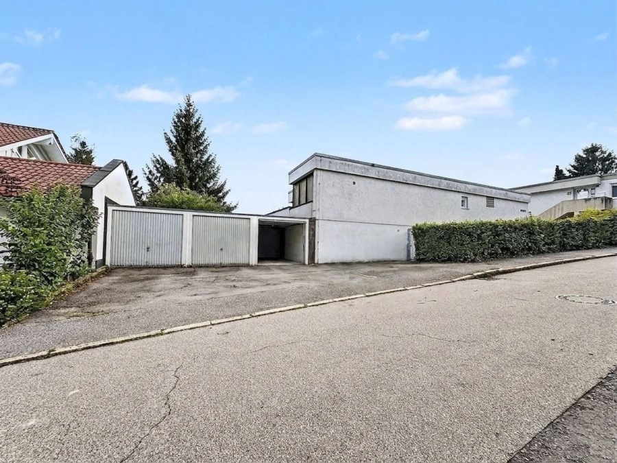 Garage (mitte)