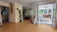 Wohn-Essbereich mit Zugang Wintergarten