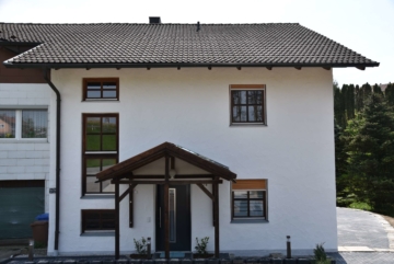 VERKAUFT!!! Großes Wohnhaus mit großem Grundstück vor den Toren von Passau, 94136 Thyrnau, Einfamilienhaus