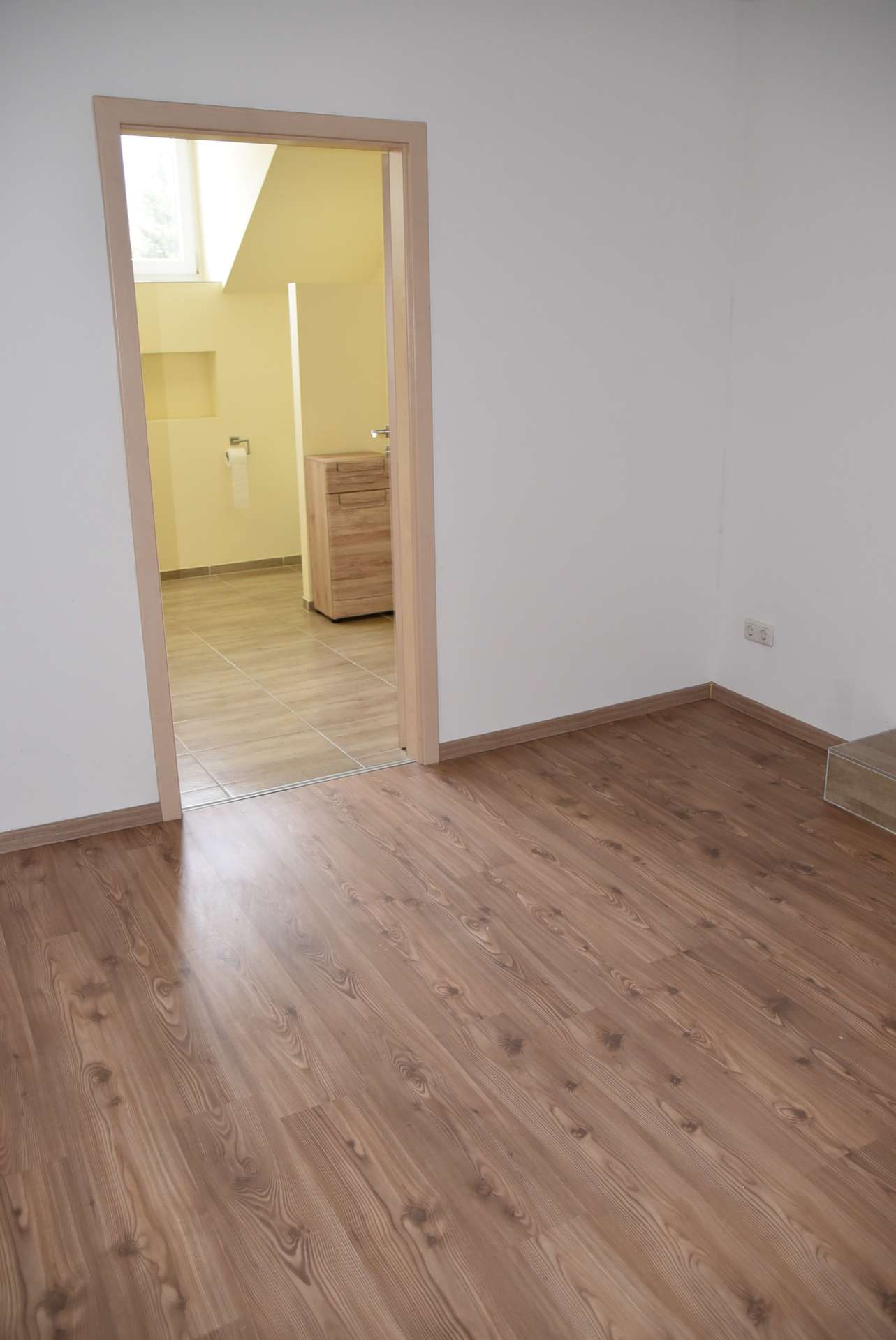 Durchgangszimmer OG
