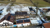Luftaufnahme - Einzigartige ehemalige Hofstelle in sonniger Aussichtslage und viel mehr…