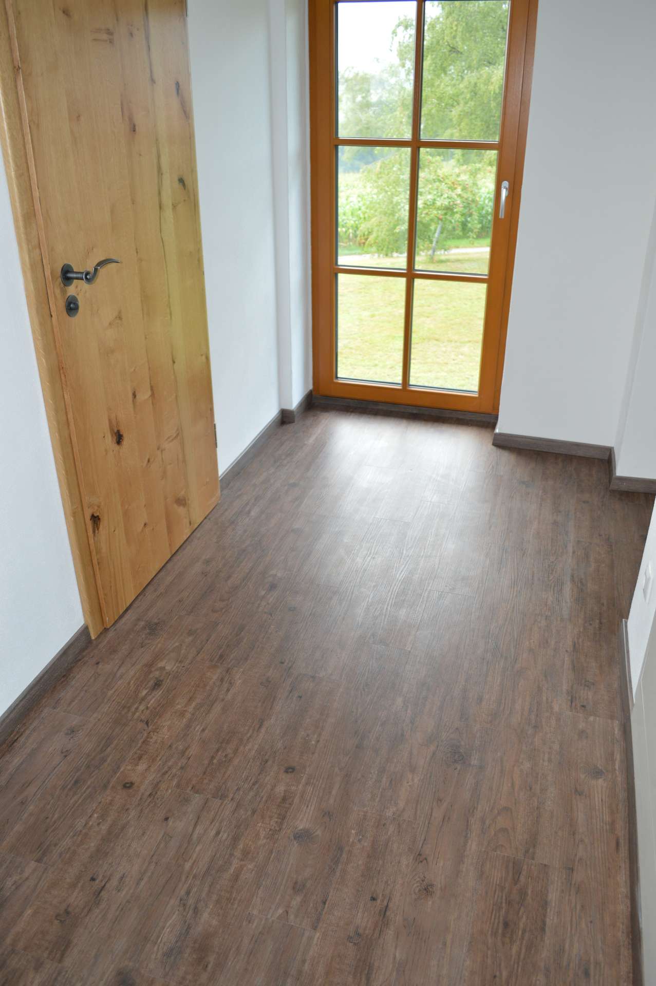 Flur OG mit Balkon