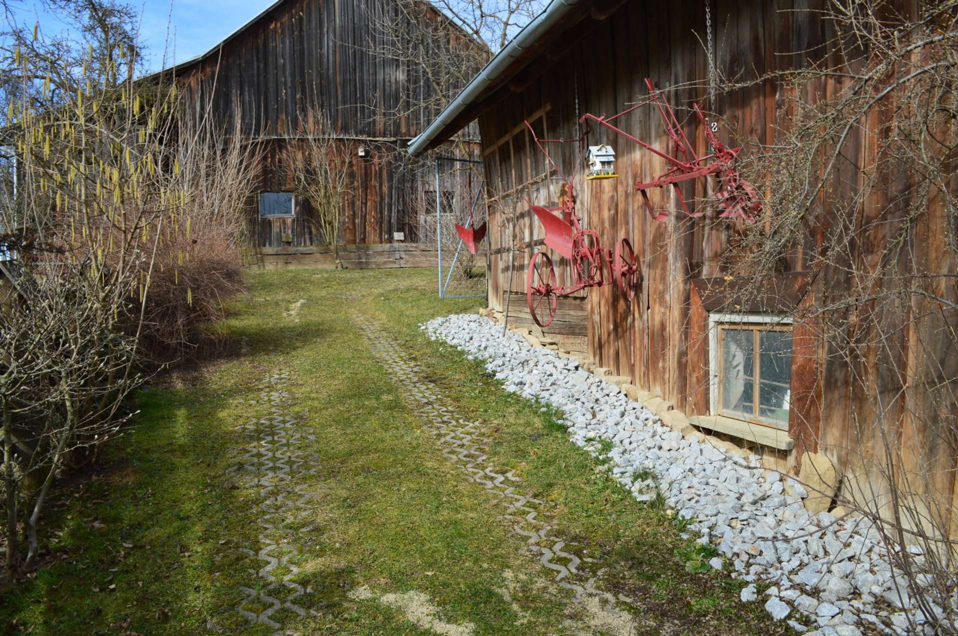 Zufahrt zum Garten