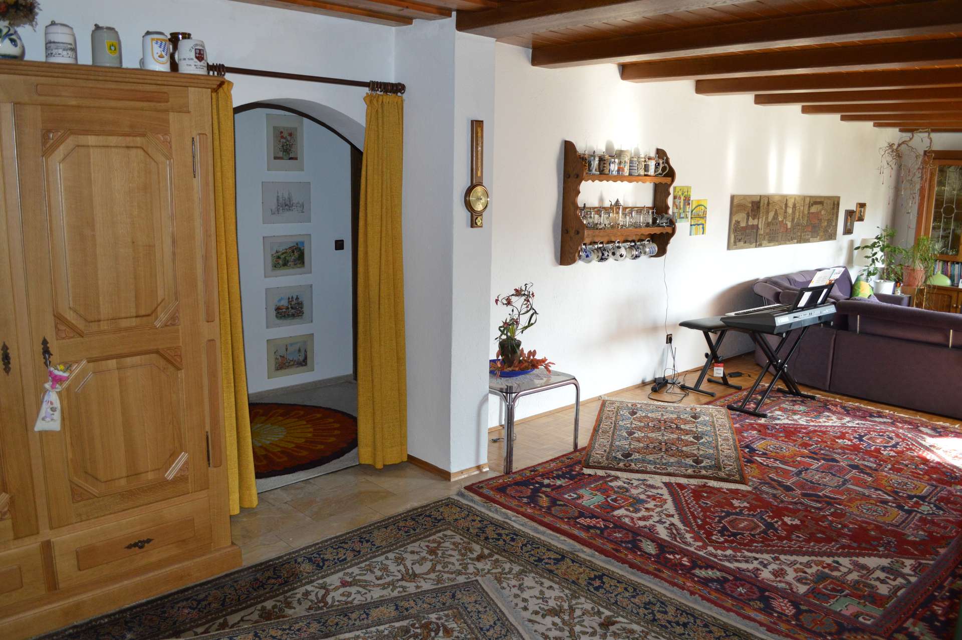 Wohnzimmer, Zugang Schlafräume