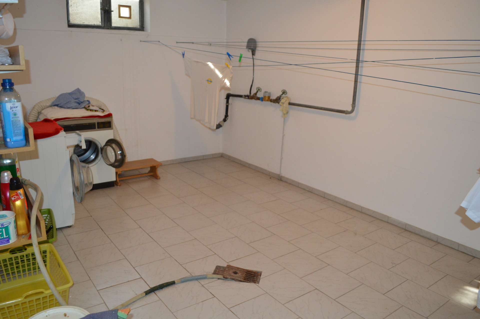 Waschküche Keller