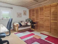 Schlafzimmer DG