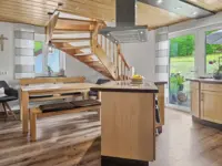 Essbereich OG und Zugang zum Balkon