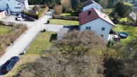 Luftbilder - Zweifamilienhaus mit Herz in Niederbayern – Sommer, Sonne, Pool & Garten