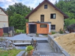 8 Eingang - Charmantes Einfamilienhaus mit großem Grundstück, Gartenidylle und Ausbaupotenzial