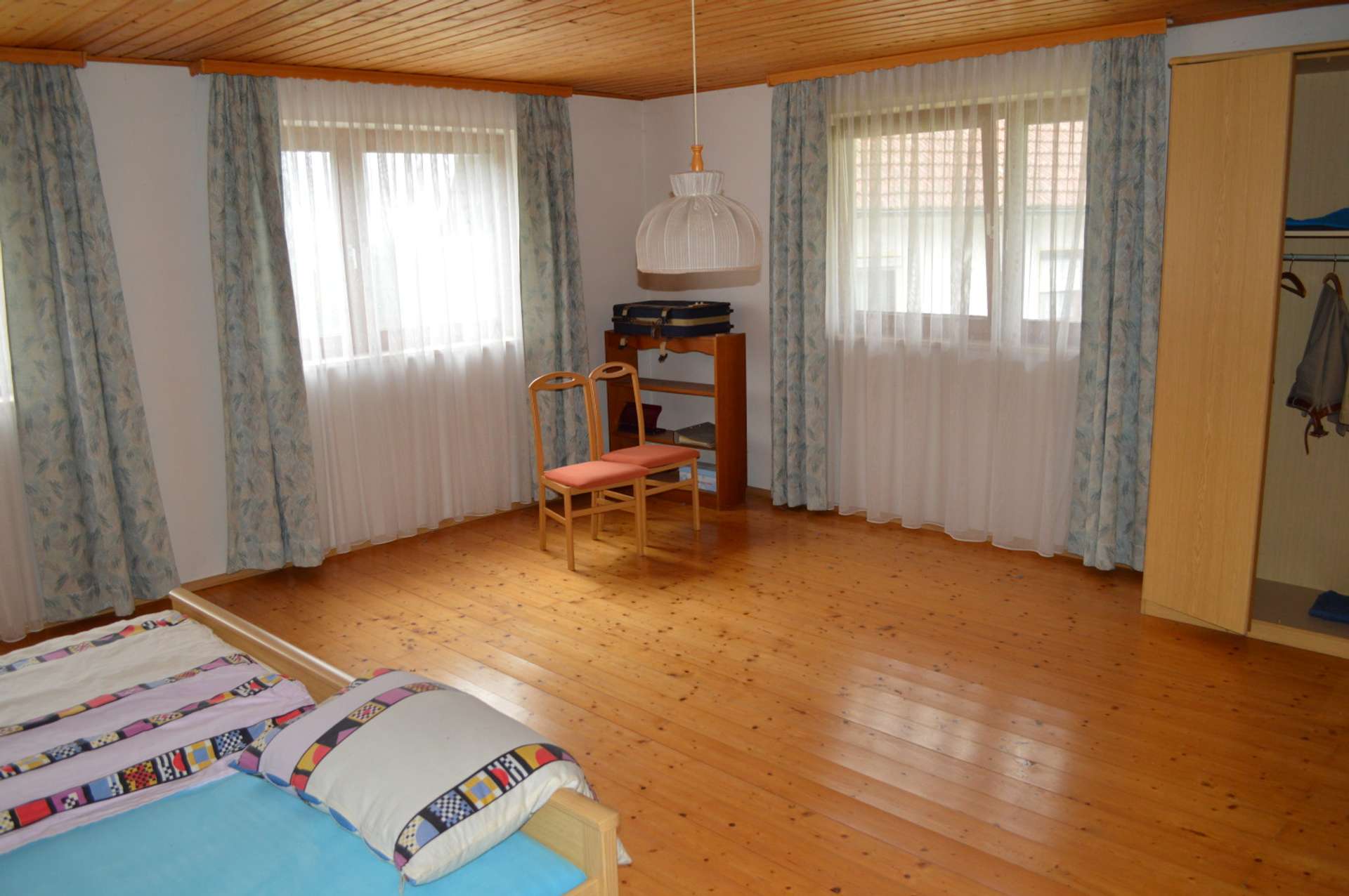 Schlafzimmer OG