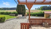 Terrasse - Traumhaftes Familienhaus mit Pool und großem Garten – Willkommen zu Hause