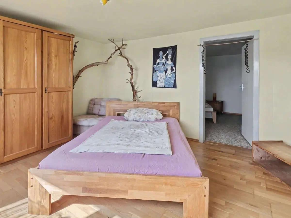 1. Schlafzimmer OG