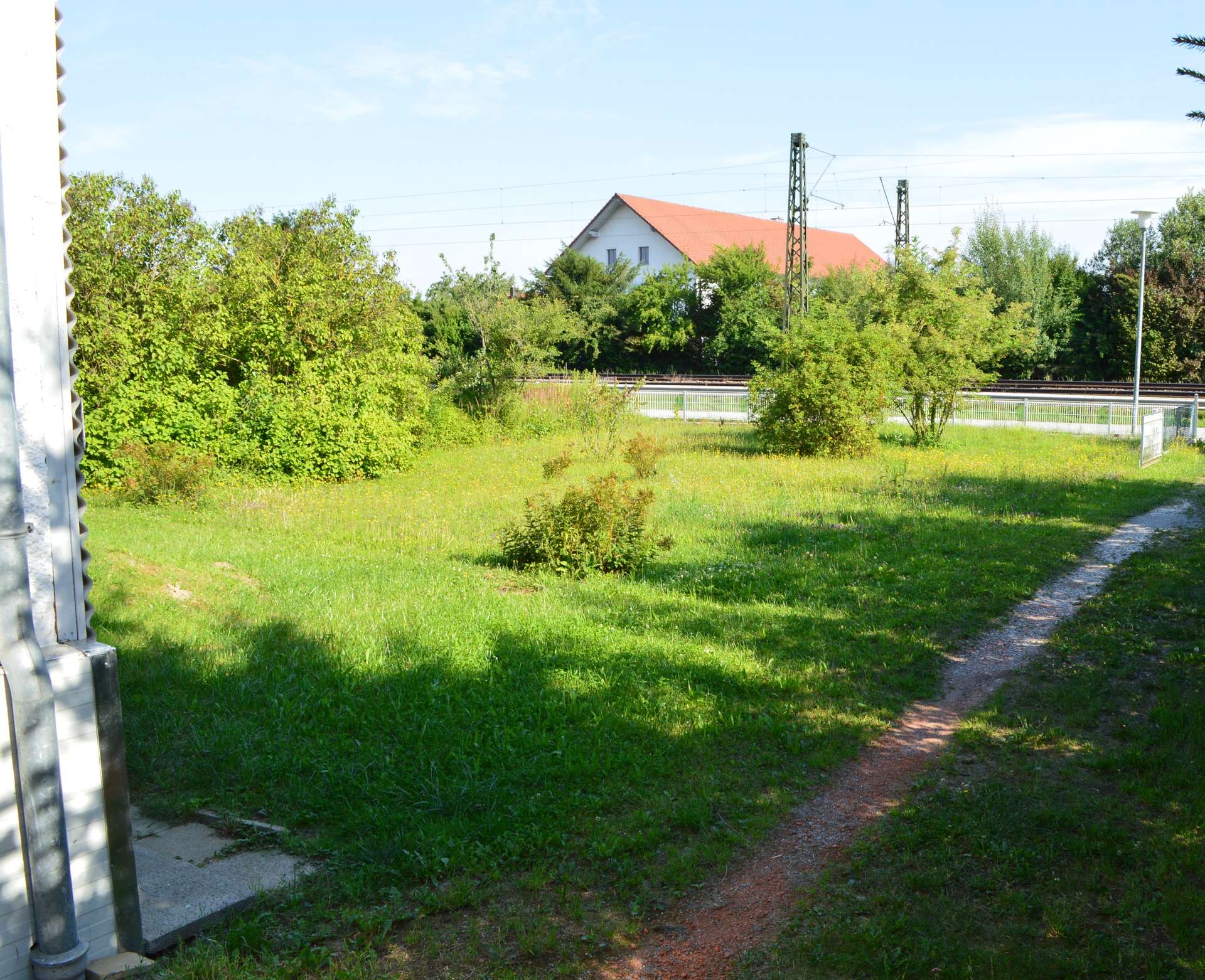 Garten vorm Haus