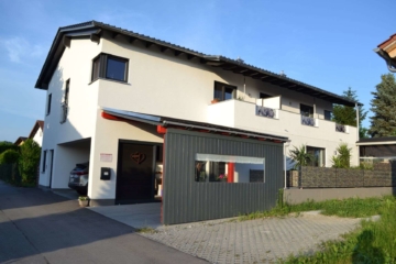 VERKAUFT!!! Traumhaftes Wohnhaus mit toller Ausstattung in ruhiger Lage, 94557 Niederalteich, Einfamilienhaus