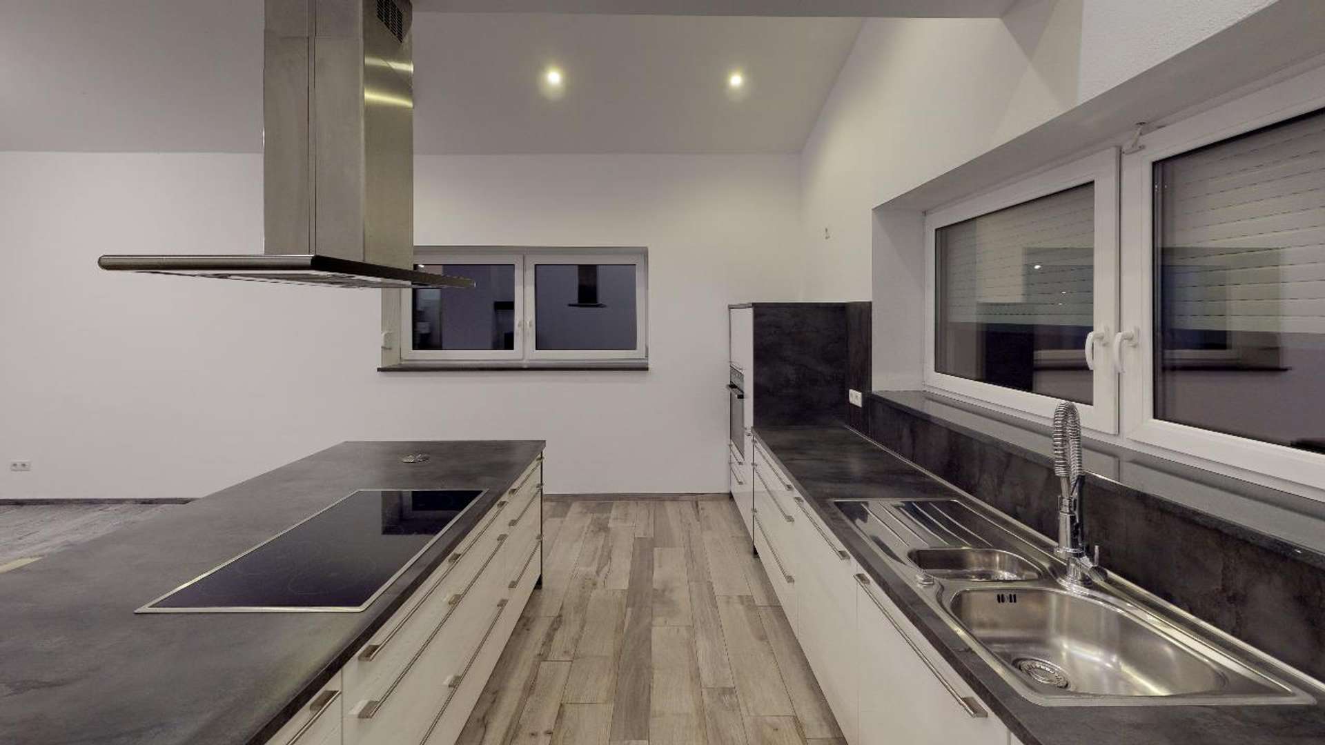 Immobilien-Schwarz-Kuche(1)