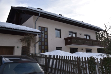 VERKAUFT!!! Geräumiges Mehrfamilienhaus mit viel Potenzial in ruhigster Lage, 94227 Lindberg, Einfamilienhaus