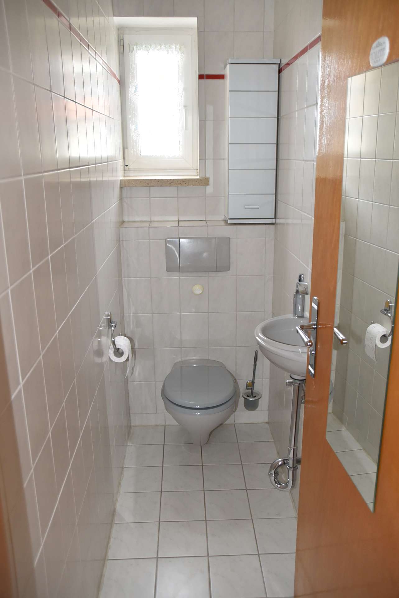 Gäste-WC EG