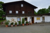 Bild 009 - VERKAUFT!!! Sonnleitner Holzhaus in ruhiger Randlage eines Gewerbegebietes mit Gewerberäumen