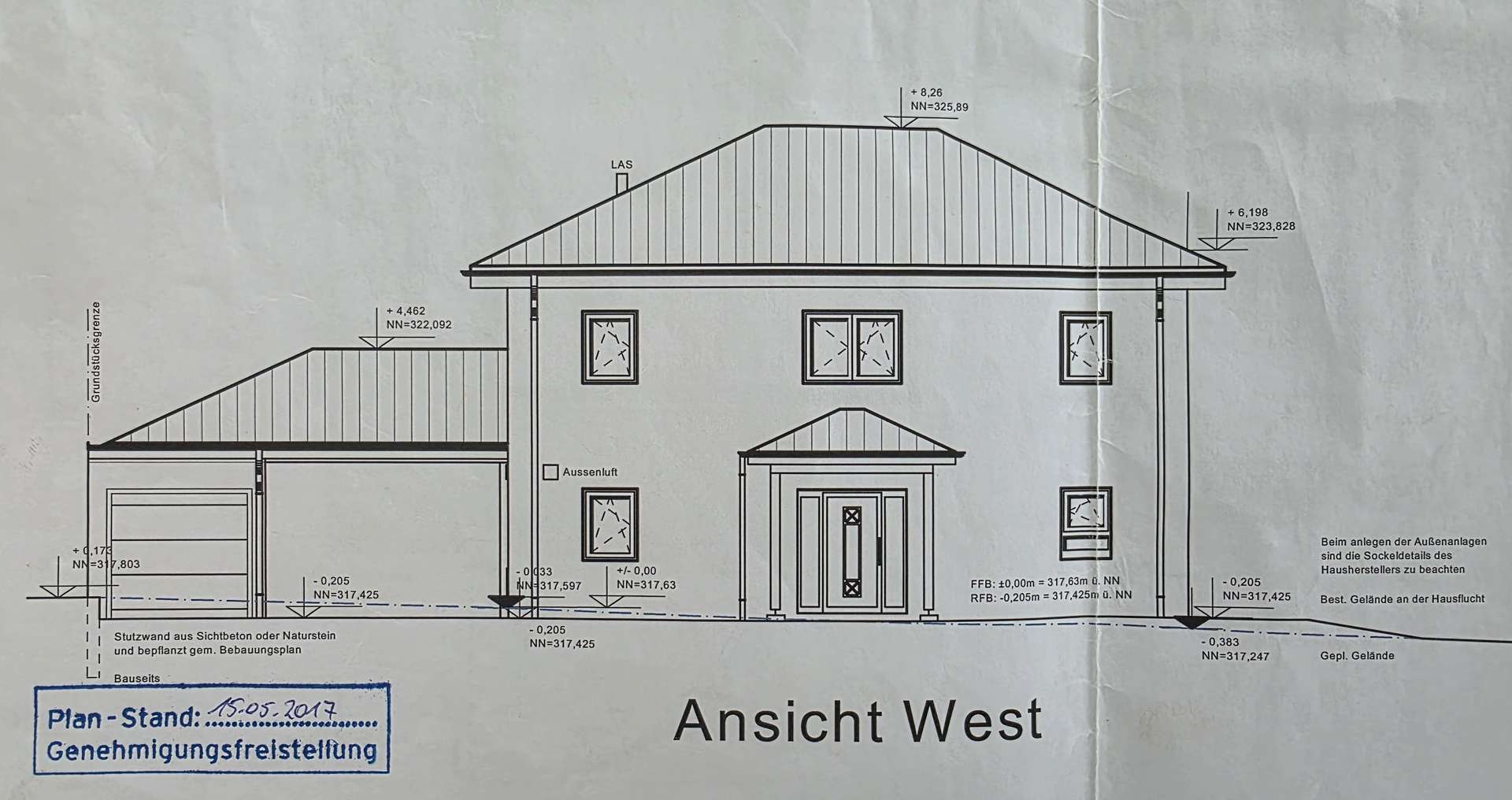 Seitenansicht West