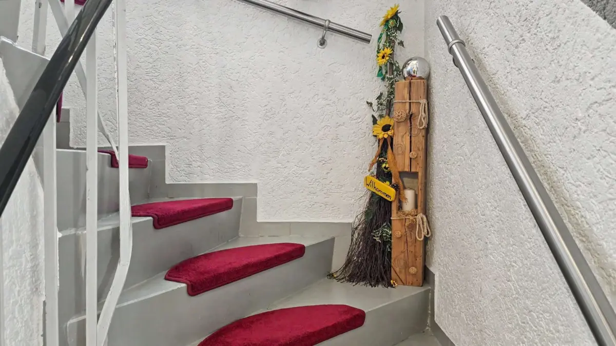 Treppe zum OG