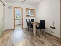 Essbereich mit Durchreiche