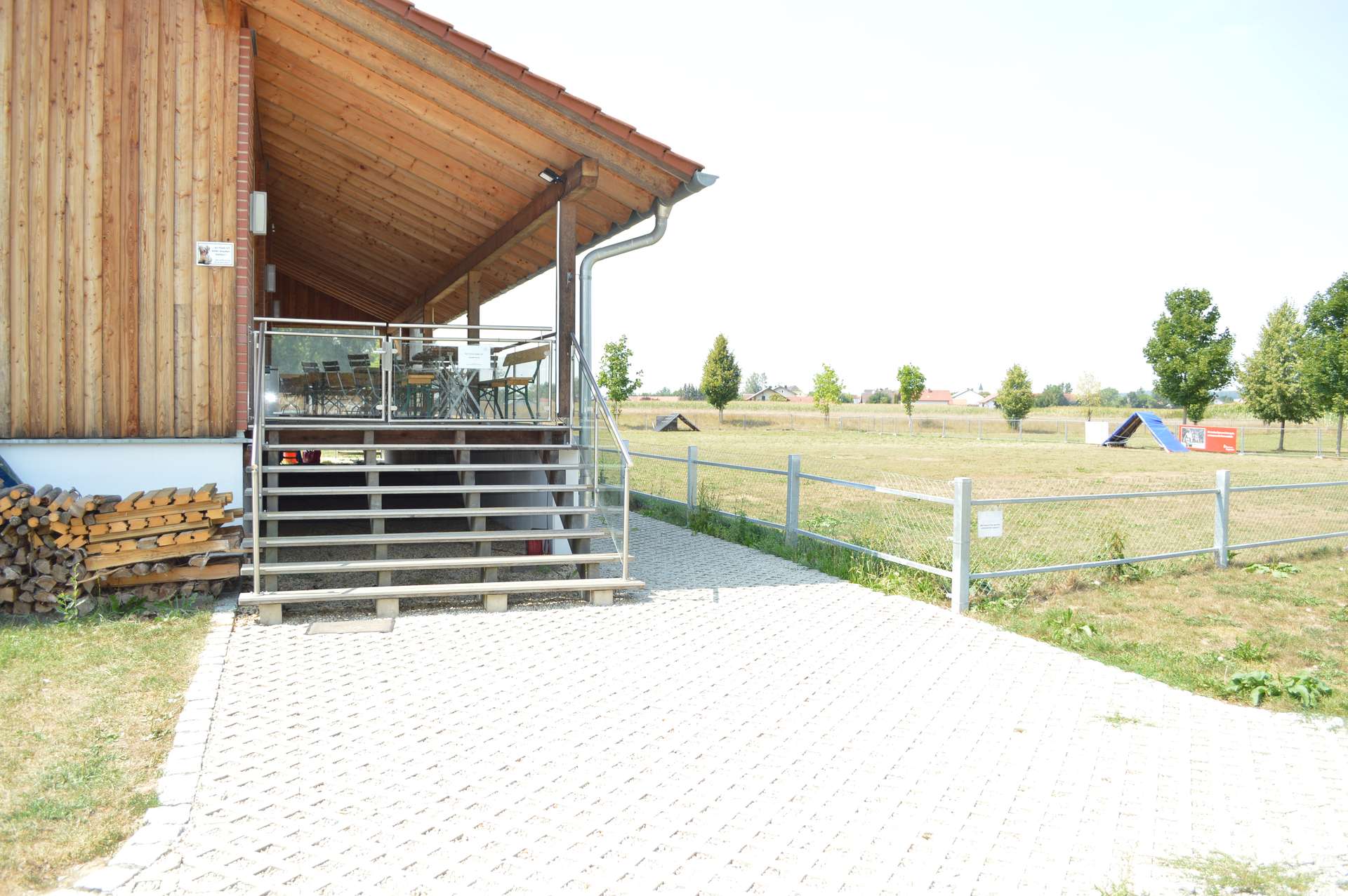 Außenaufgang Terrasse
