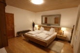 Luxuriöses Landhaus in ruhiger Ortsrandlage bei Grafenau - Schlafzimmer