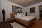 Luxuriöses Landhaus in ruhiger Ortsrandlage bei Grafenau - Schlafzimmer