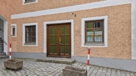 Außenansicht - 92 m² Rohdiamant im Erdgeschoss – Praxis, Büro oder Wohnen? Gestalten Sie Ihre Vision