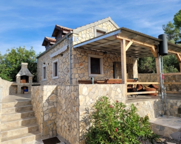 Steinhaus in Natursteinoptik zum Träumen, absolute Privatsphäre, fantastischer Blick auf das Meer, 21225 Drvenik Mali (Kroatien), Einfamilienhaus