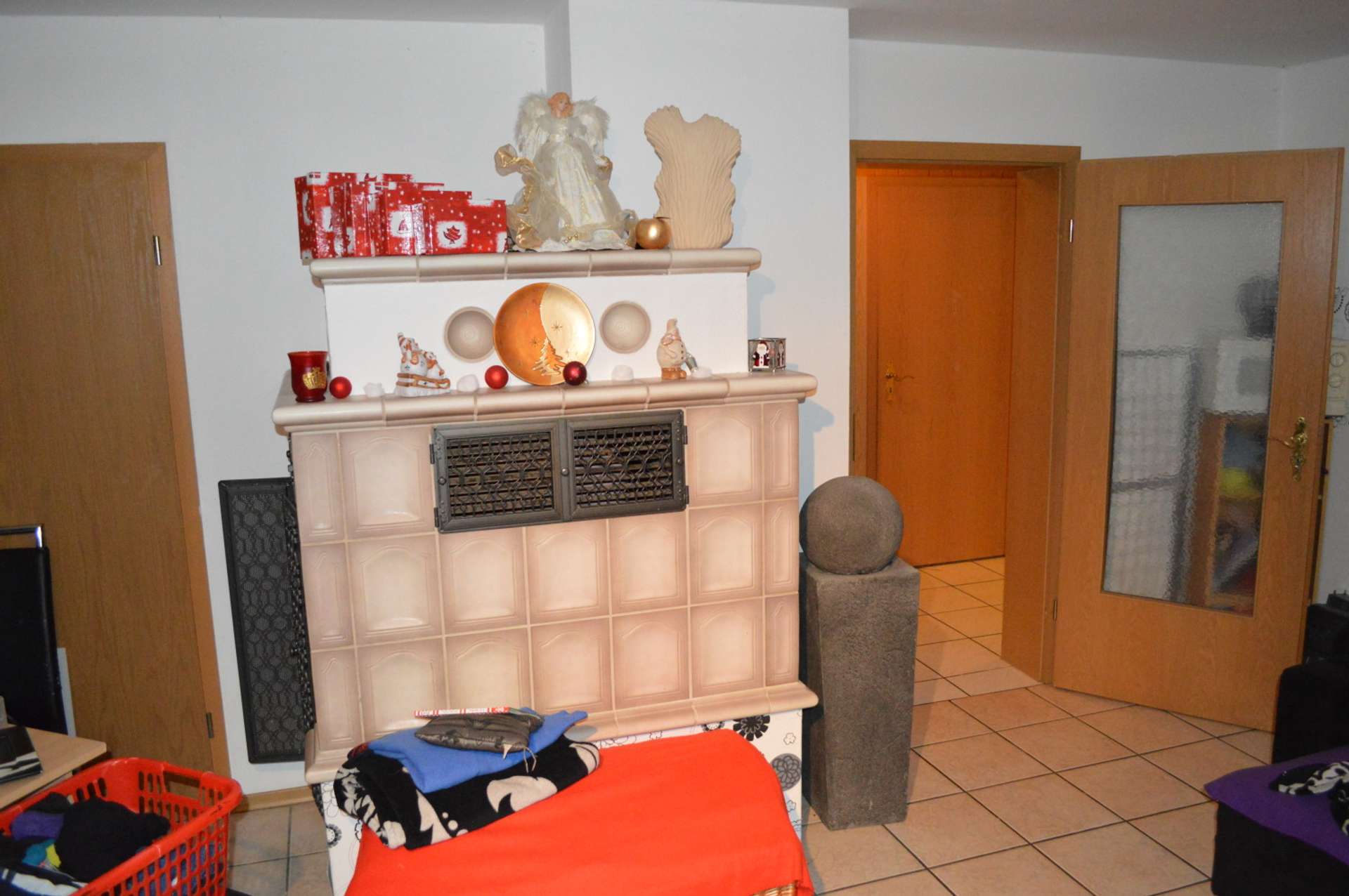 Kachelofen Wohnzimmer EG
