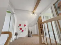 Treppe und Flur DG