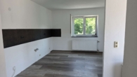 Küche - Traum-Zweifamilienhaus in idyllischer Alleinlage für Naturliebhaber – mit unbefristetem Wohnrecht