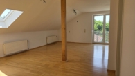 Galerie Wohnzimmer OG - Traum-Zweifamilienhaus in idyllischer Alleinlage für Naturliebhaber – mit unbefristetem Wohnrecht